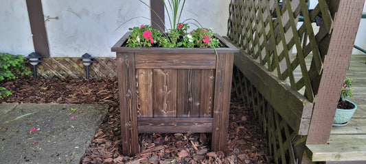 Planter box